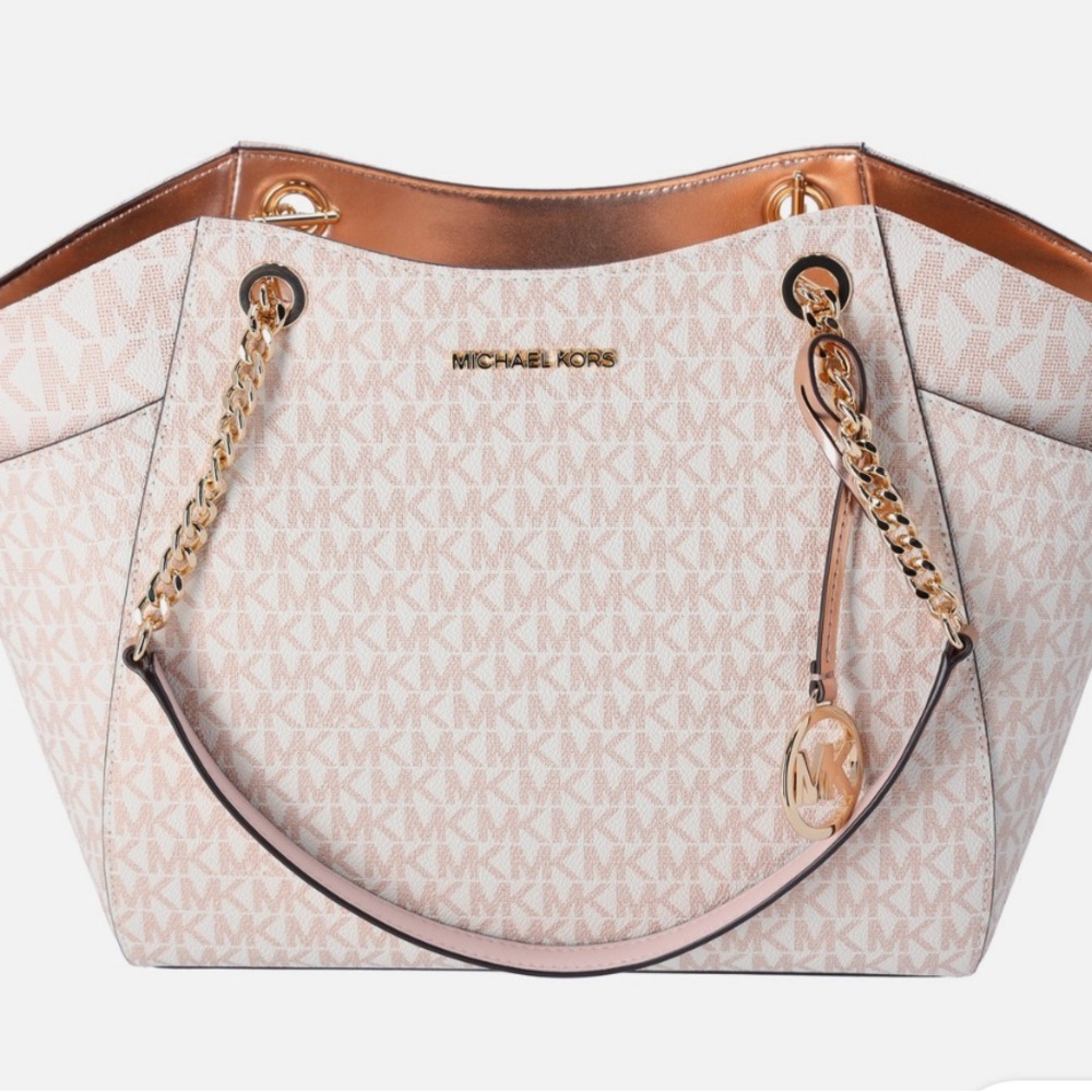 Michael Kors signature bag